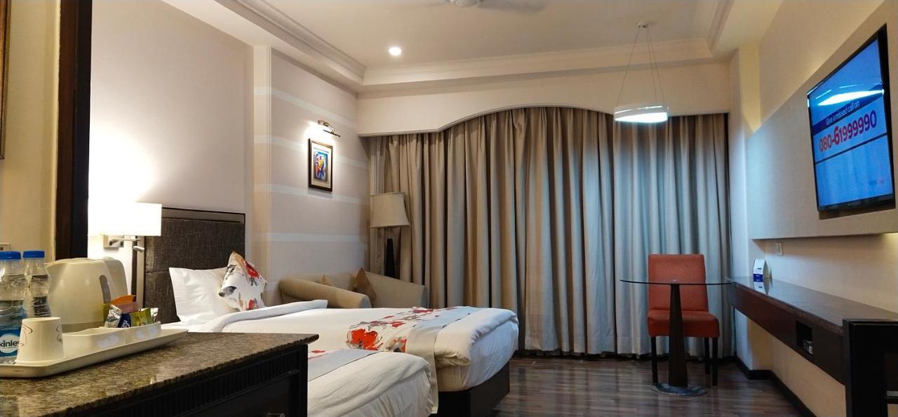 Inn Riviera Dzsammu Kültér fotó
